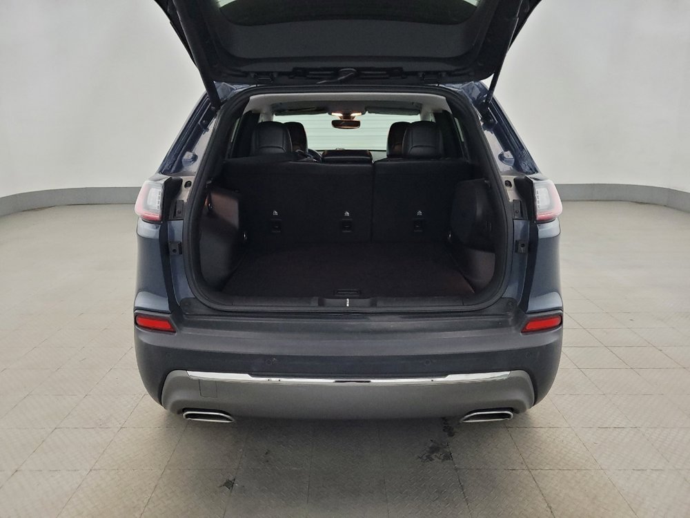 Used 2019 Jeep Cherokee Limited image 29