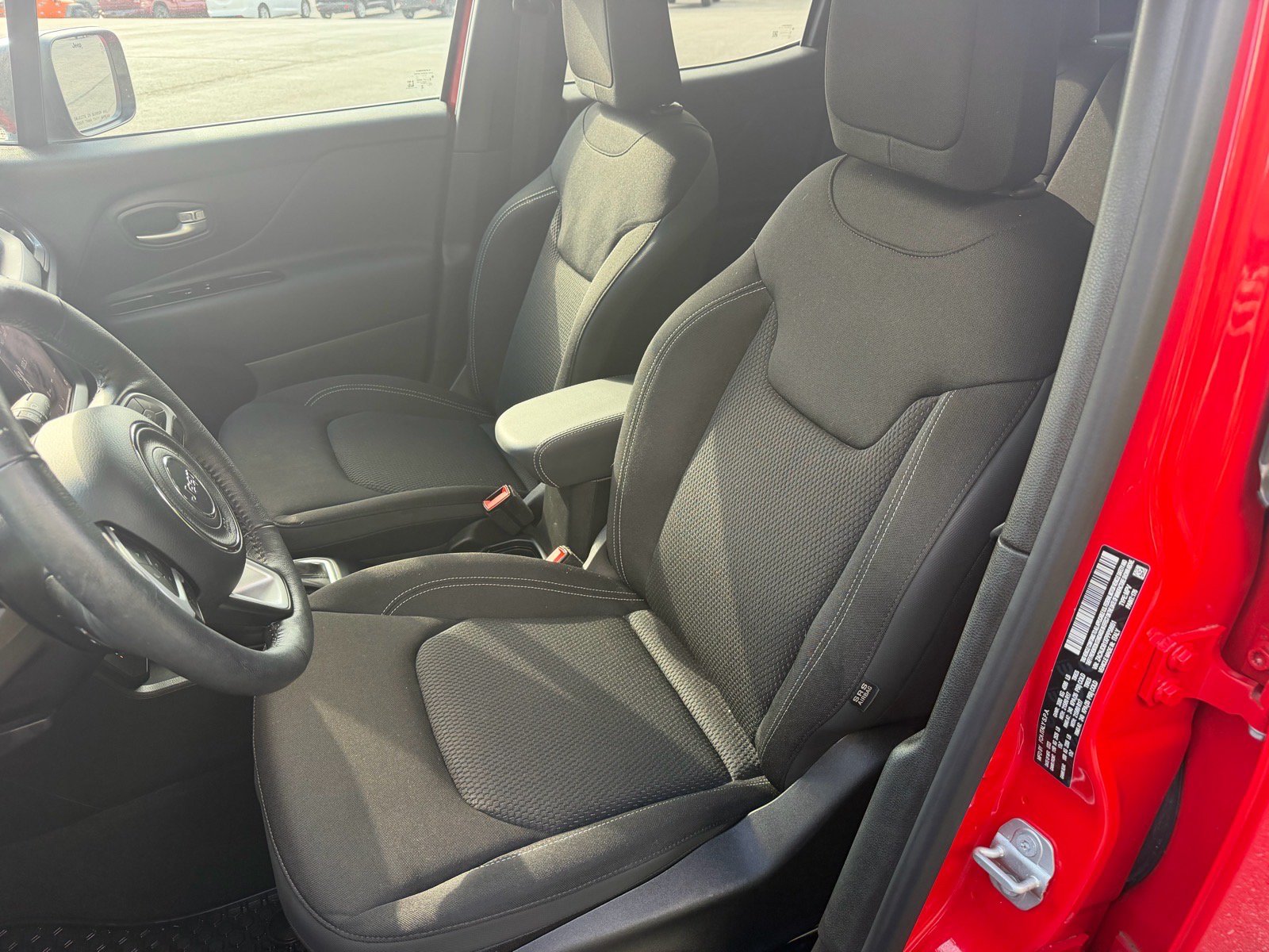 Used 2023 Jeep Renegade Latitude w/ Sun/Sound Group AWD/4WD image 25