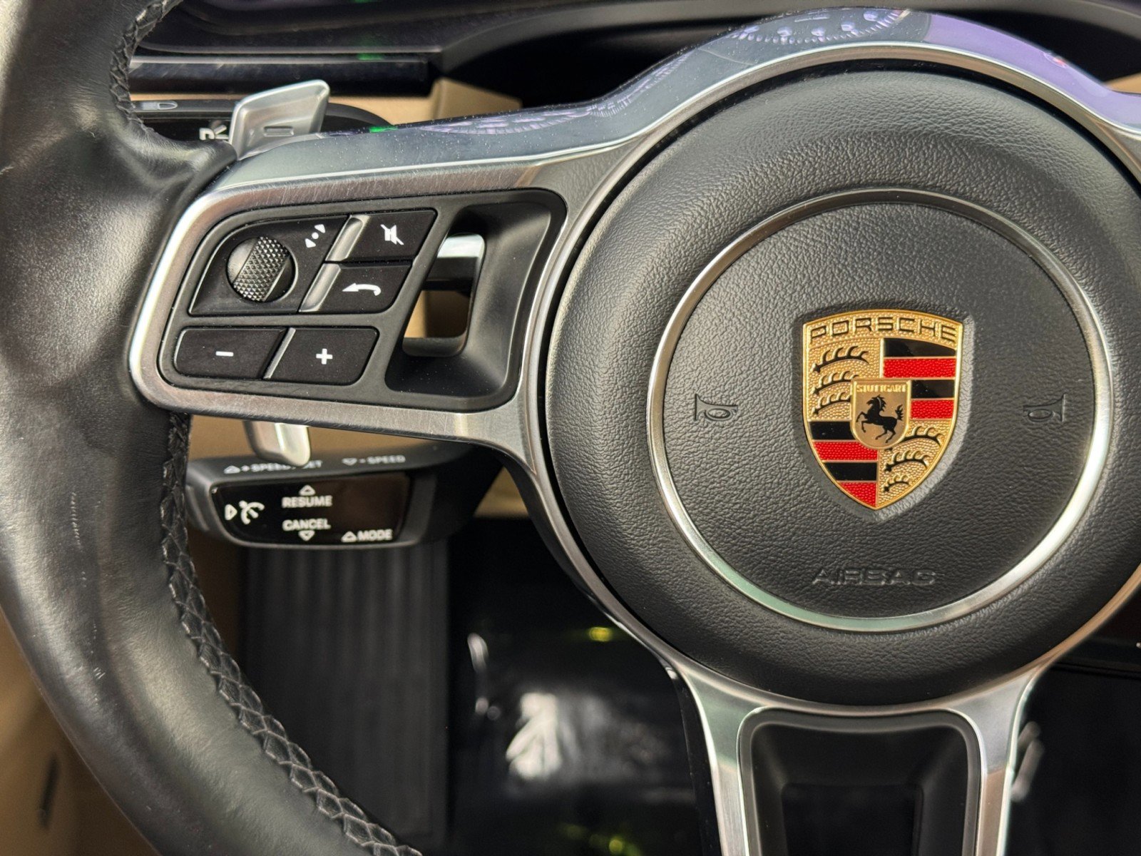 Used 2019 Porsche Cayenne E-Hybrid image 20