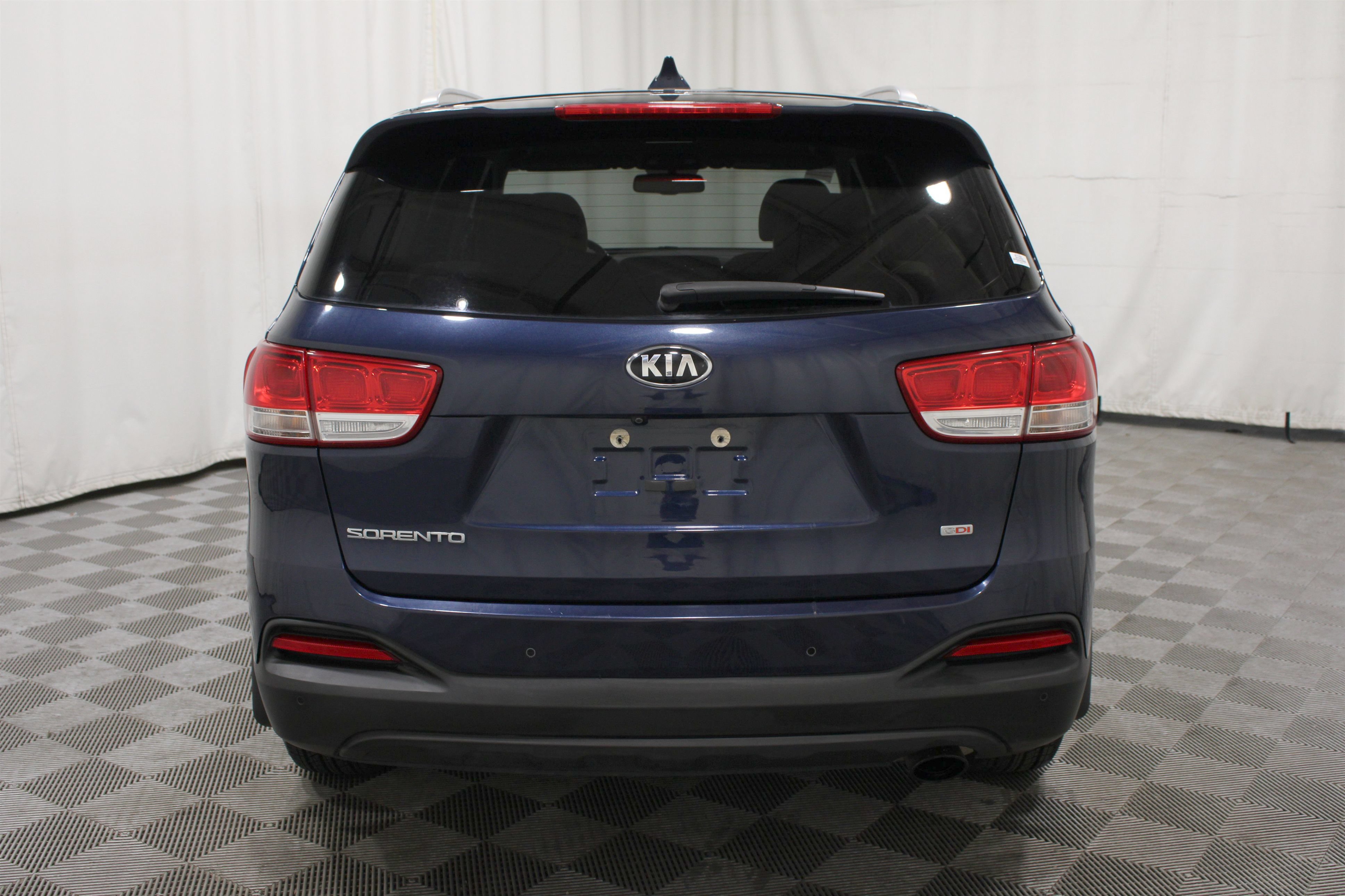 Used 2018 Kia Sorento FWD image 26