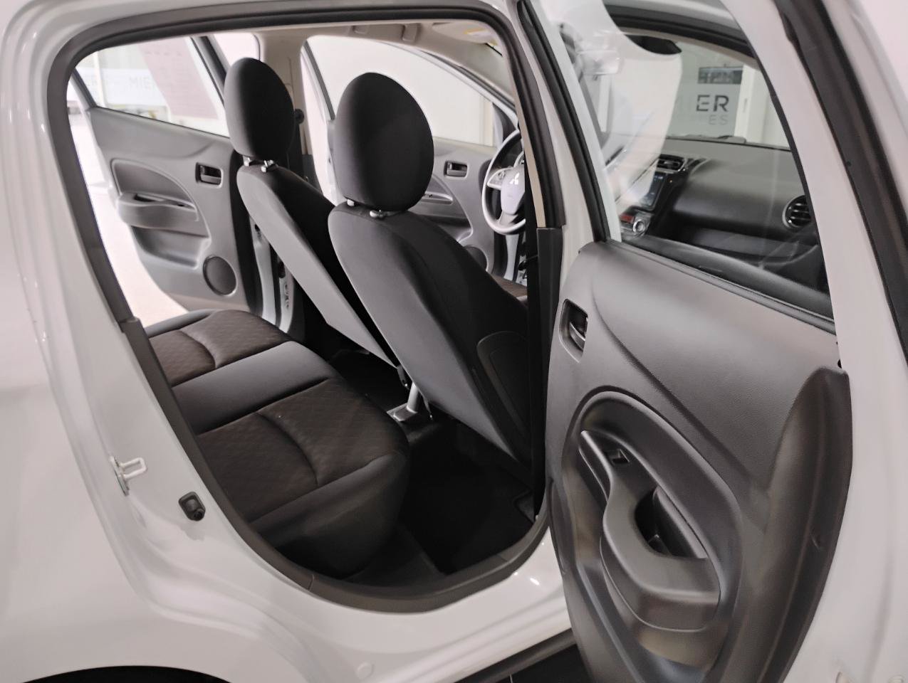 Used 2024 Mitsubishi Mirage ES FWD image 51