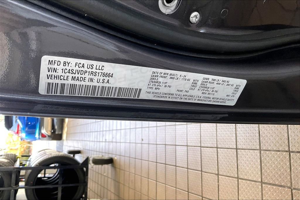 Used 2024 Jeep Wagoneer Series III image 39