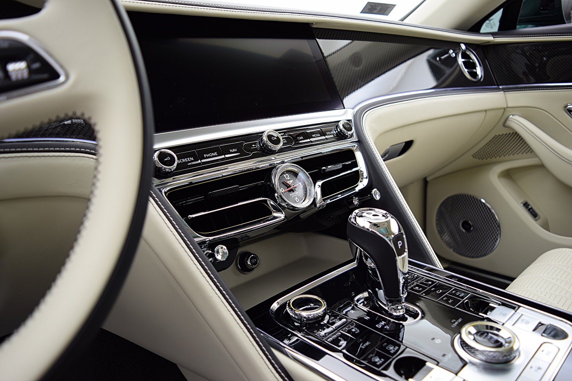 Certified 2022 Bentley Flying Spur V8 AWD/4WD image 39