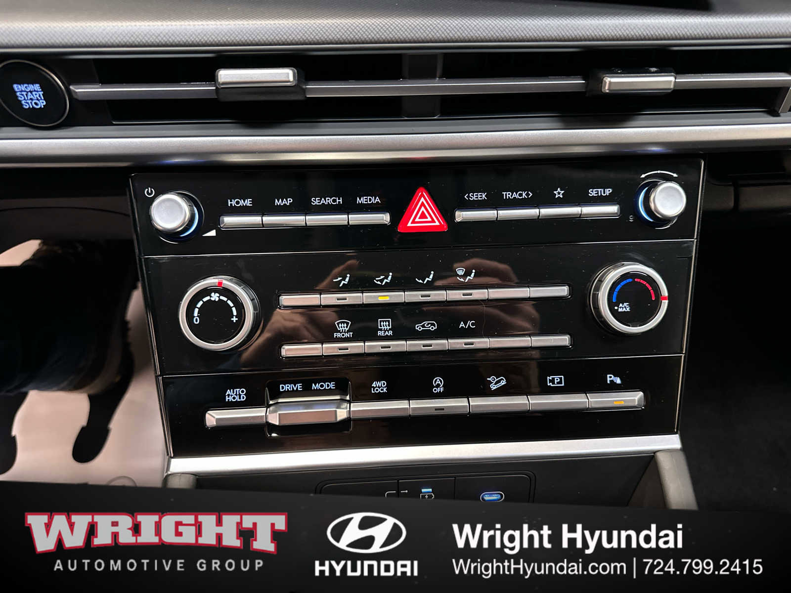 New 2026 Hyundai Santa Fe SE image 18