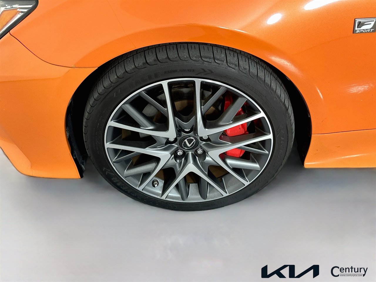 Used 2017 Lexus RC 200t F Sport RWD image 30