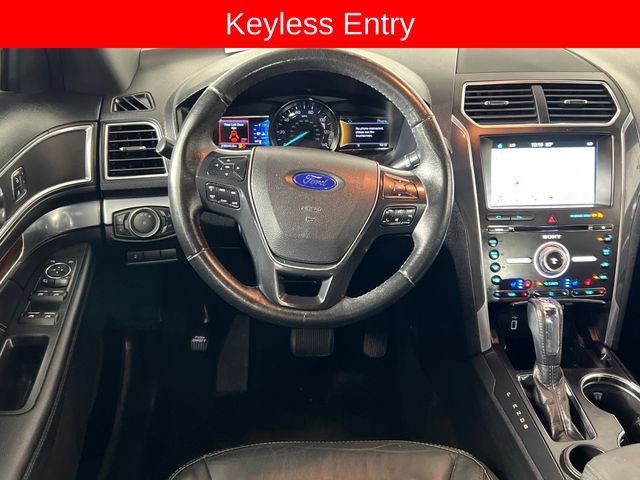 Used 2017 Ford Explorer Limited FWD image 15