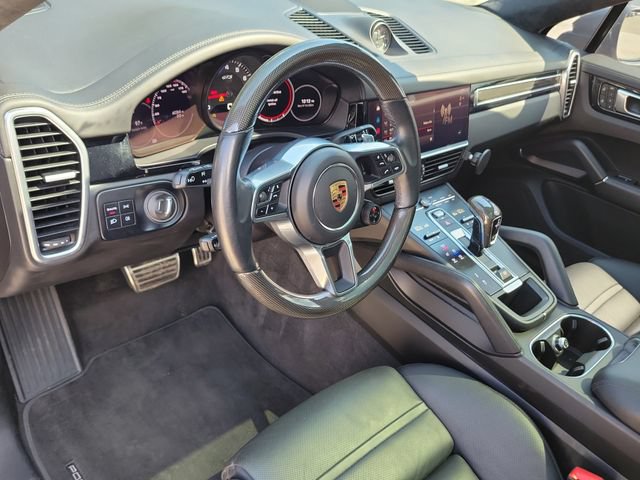 Used 2023 Porsche Cayenne GTS AWD/4WD image 24