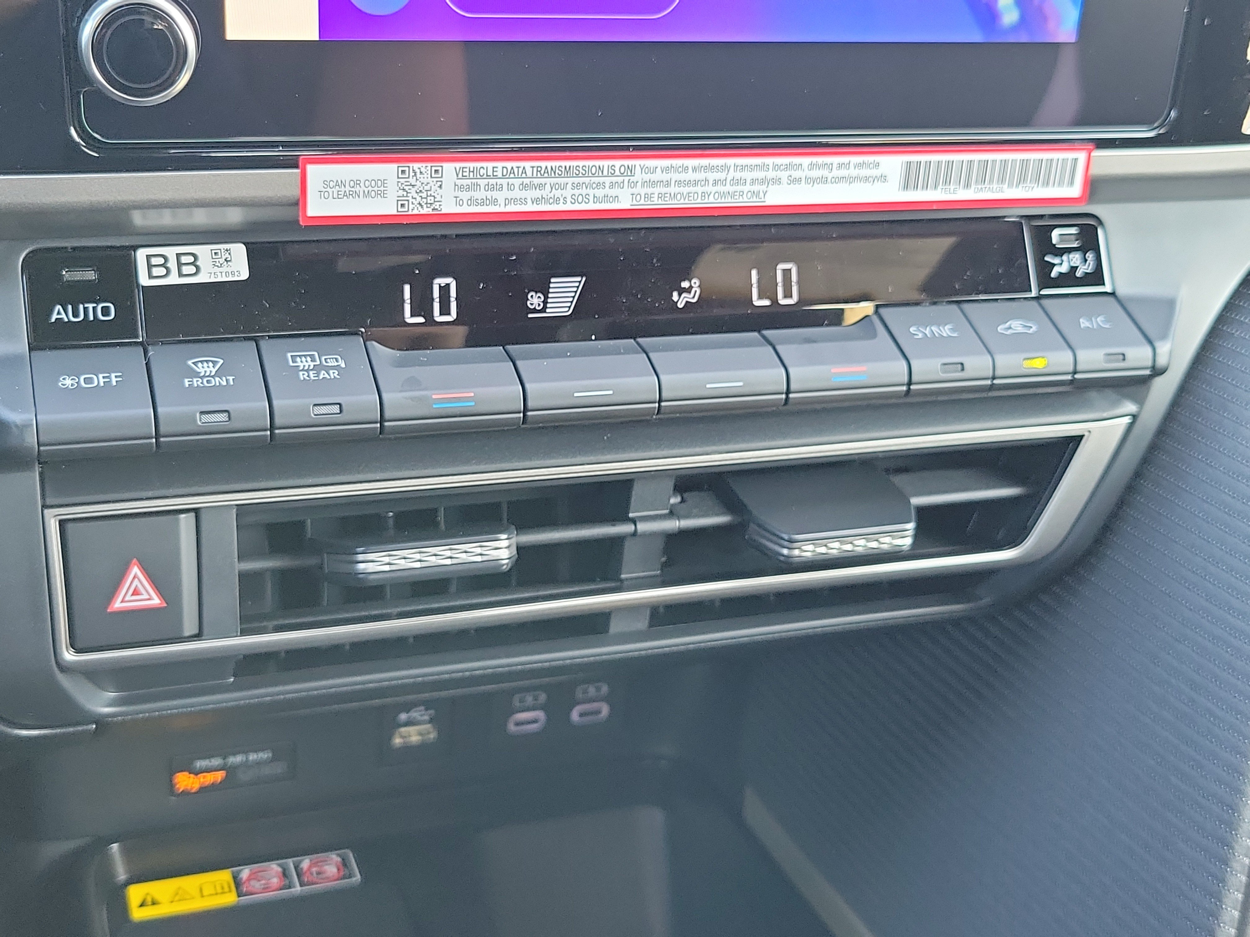 New 2026 Toyota Camry SE AWD/4WD image 32