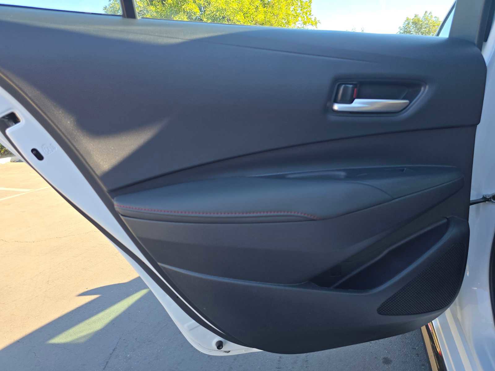 Certified 2024 Toyota Corolla SE image 17