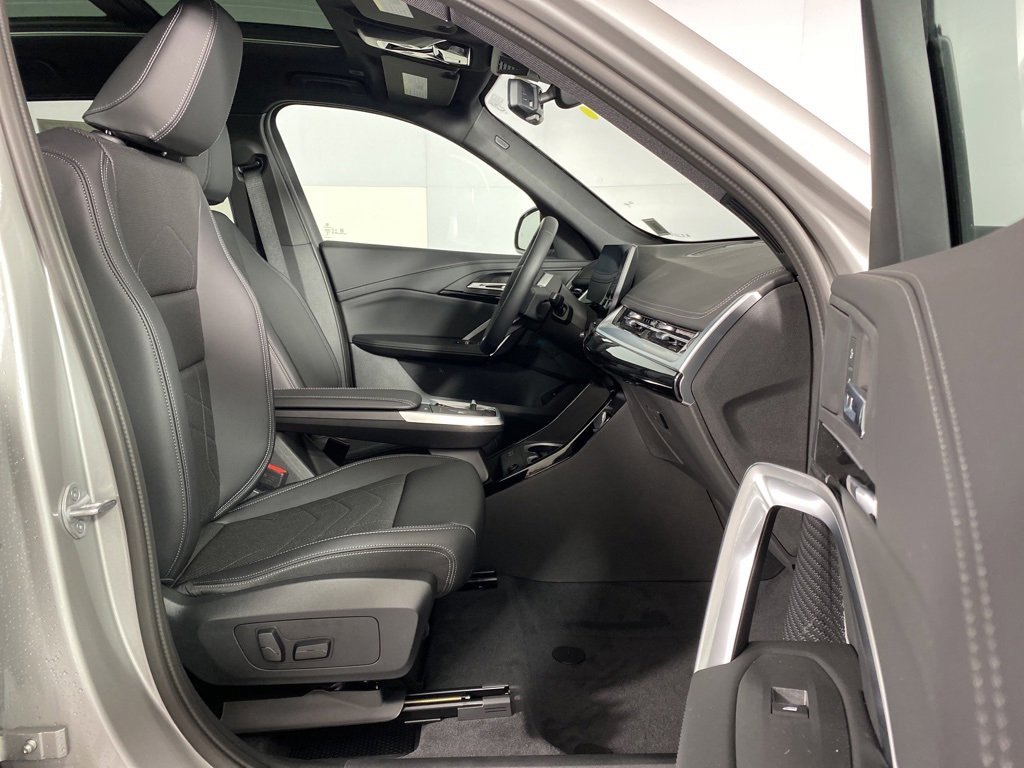 New 2026 BMW X1 xDrive28i w/ Convenience Package image 28