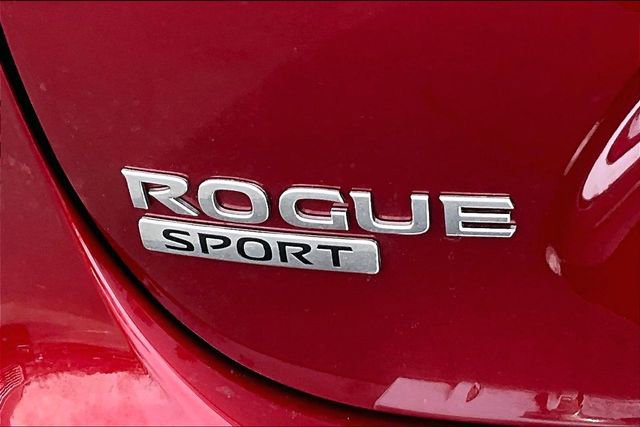 Used 2019 Nissan Rogue Sport S image 23