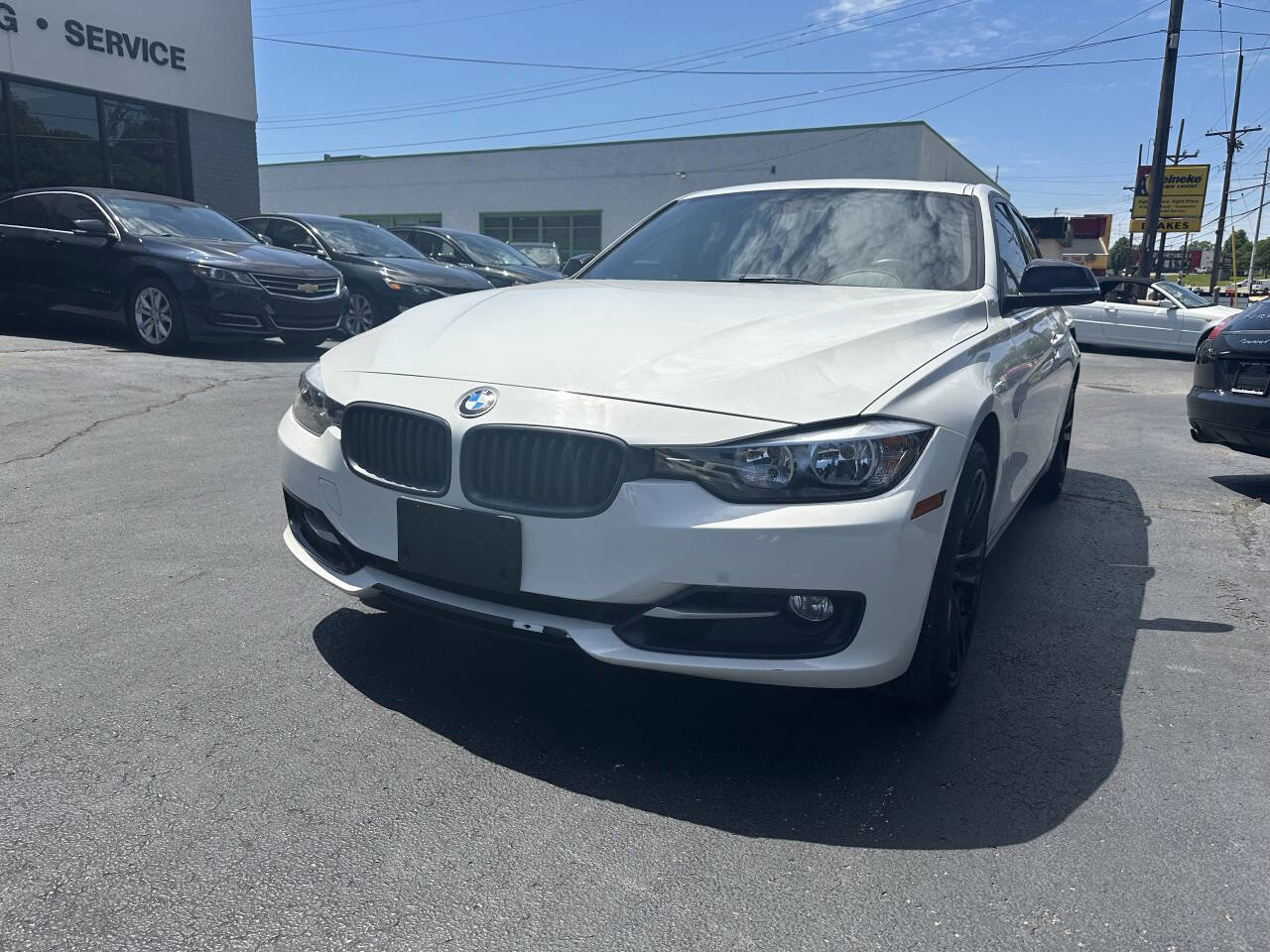 Used 2013 BMW 328i xDrive Sedan AWD/4WD image 3