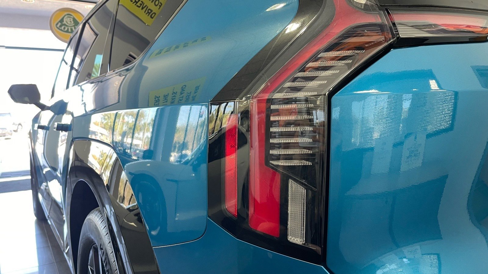 Used 2026 Kia EV9 Land w/ Nightfall Edition Package image 15