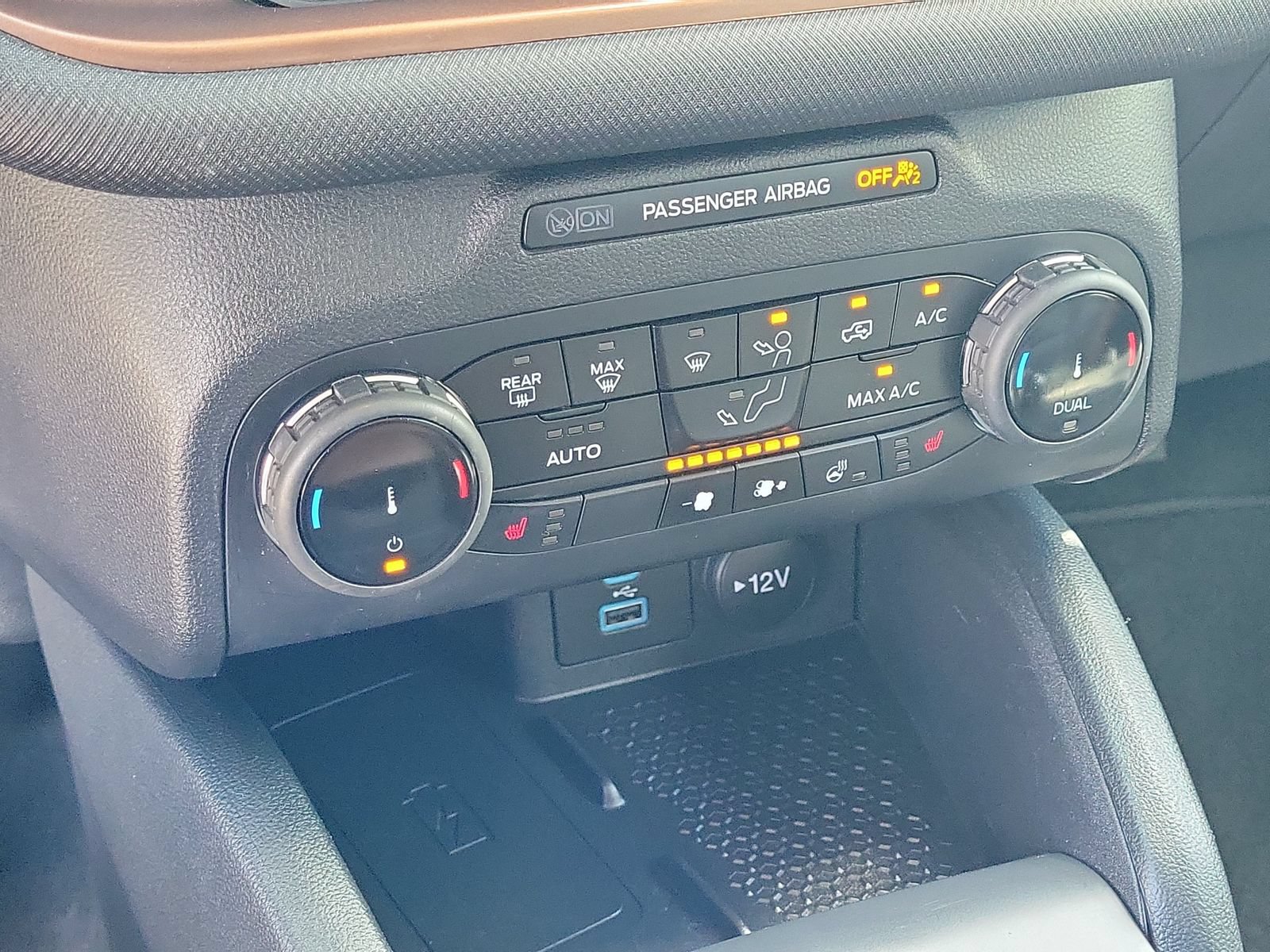 Certified 2022 Ford Bronco Sport Outer Banks AWD/4WD image 25