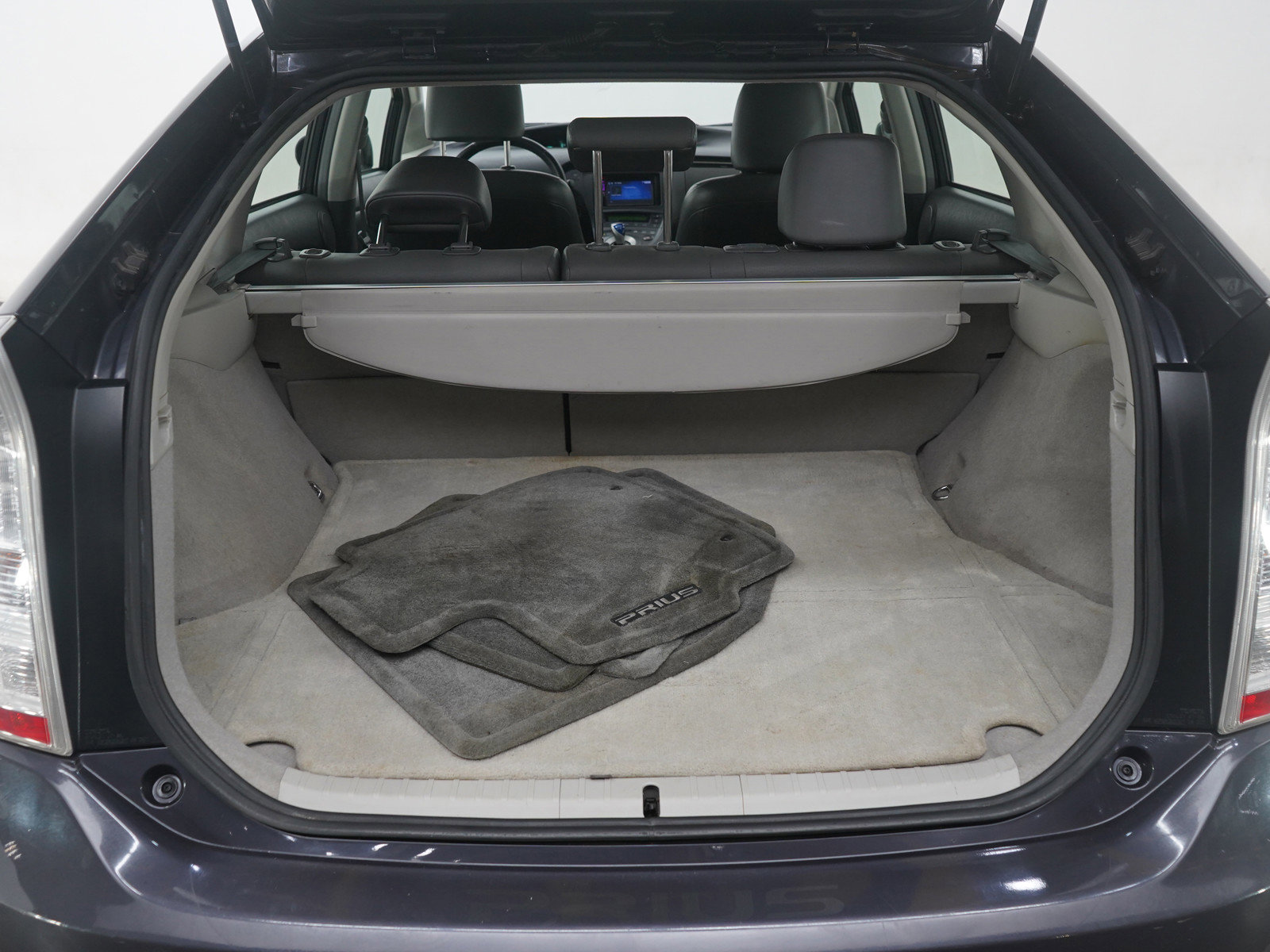 Used 2010 Toyota Prius Four image 17