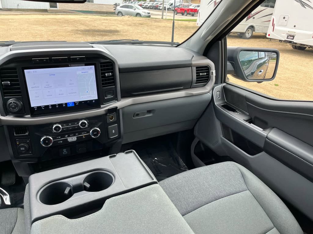 Used 2024 Ford F150 XLT image 25