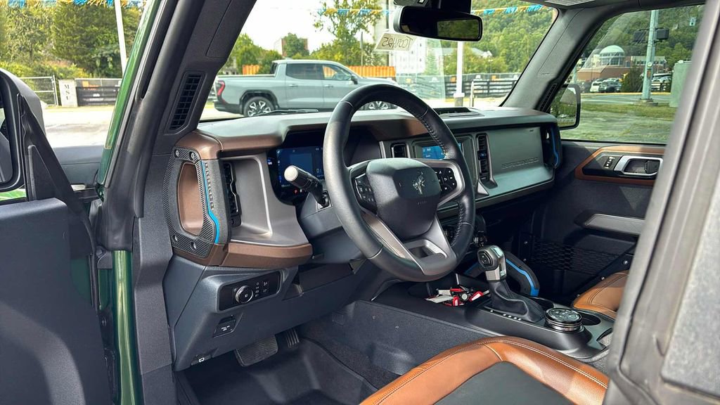 Used 2023 Ford Bronco Outer Banks image 17