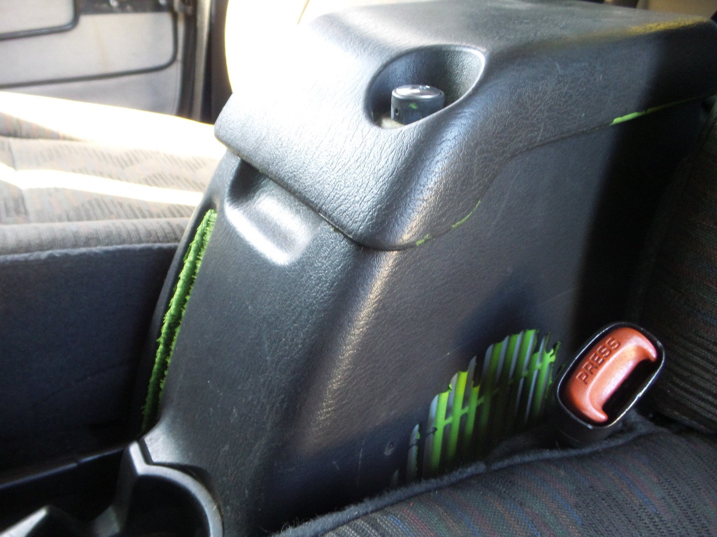 Used 2005 Jeep Wrangler Unlimited w/ Security Group AWD/4WD image 38
