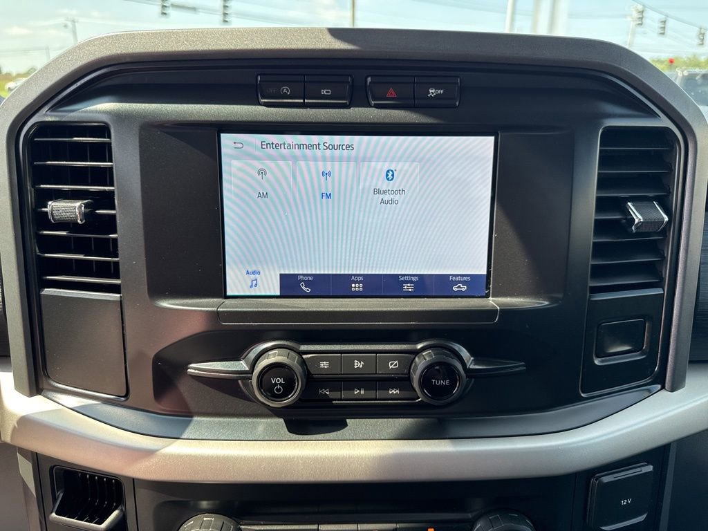 Used 2021 Ford F150 XLT image 39