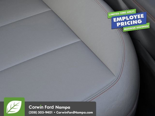 New 2026 Ford Explorer Active AWD/4WD image 16