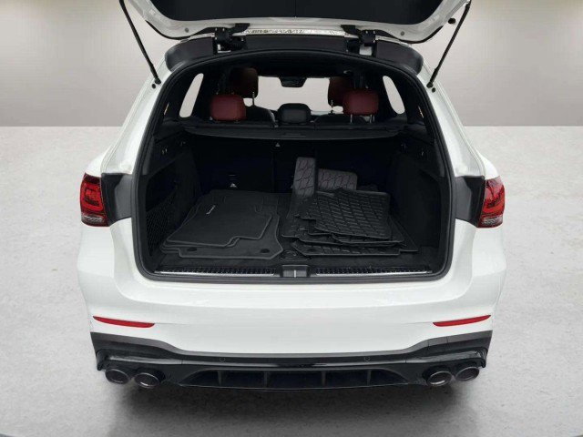 Certified 2022 Mercedes-Benz GLC 43 AMG 4MATIC image 30
