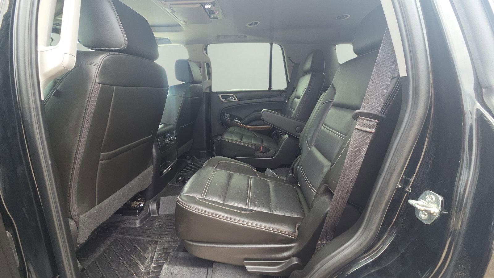 Used 2019 GMC Yukon Denali w/ Denali Ultimate Package image 29
