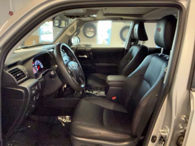 Used 2019 Toyota 4Runner TRD Off-Road Premium AWD/4WD image 23