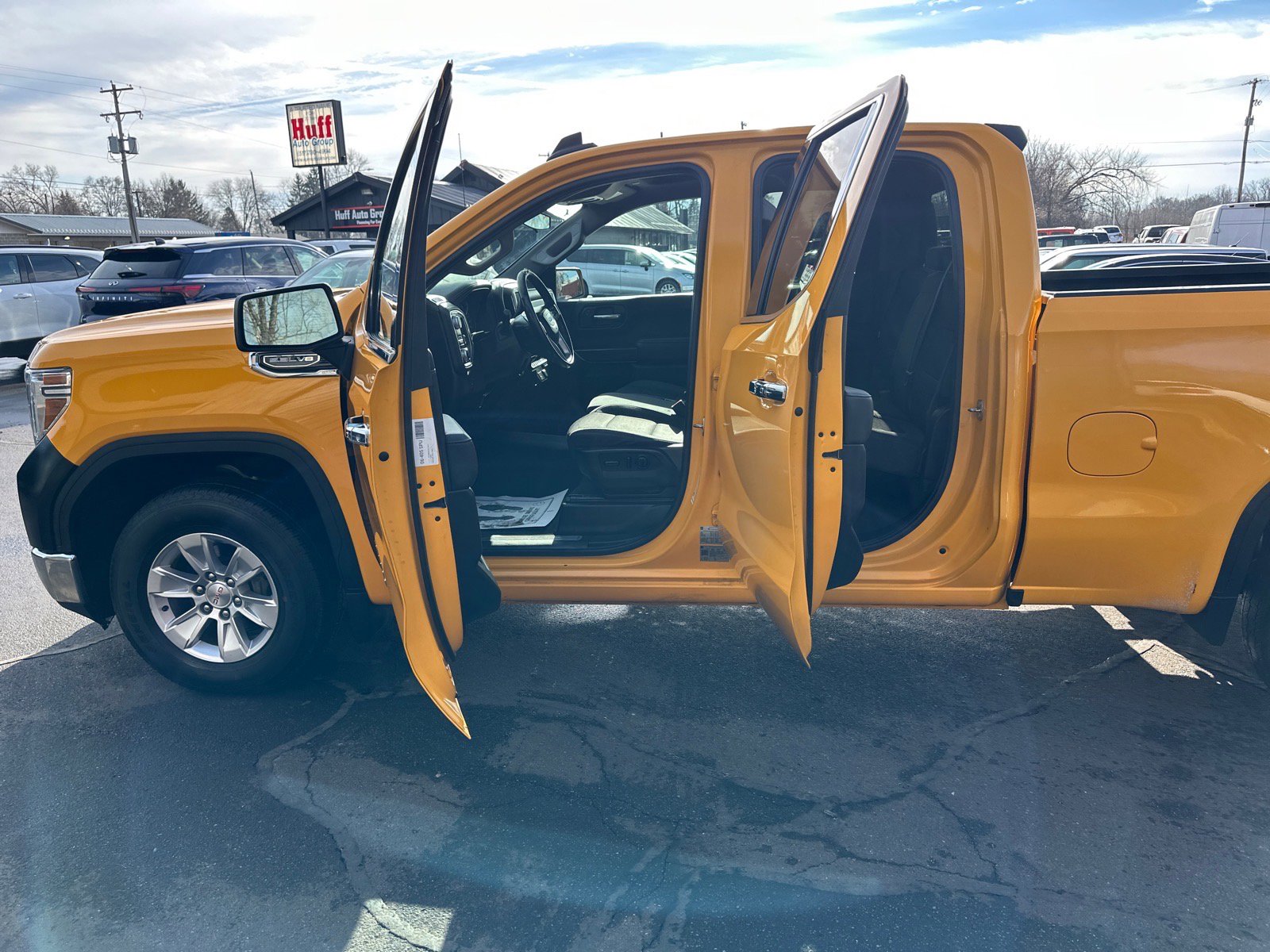 Used 2020 GMC Sierra 1500 SLE w/ SLE Convenience Package image 19