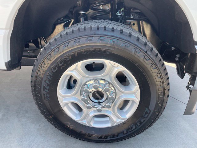 New 2026 Ford F250 XLT w/ XLT Premium Package AWD/4WD image 31