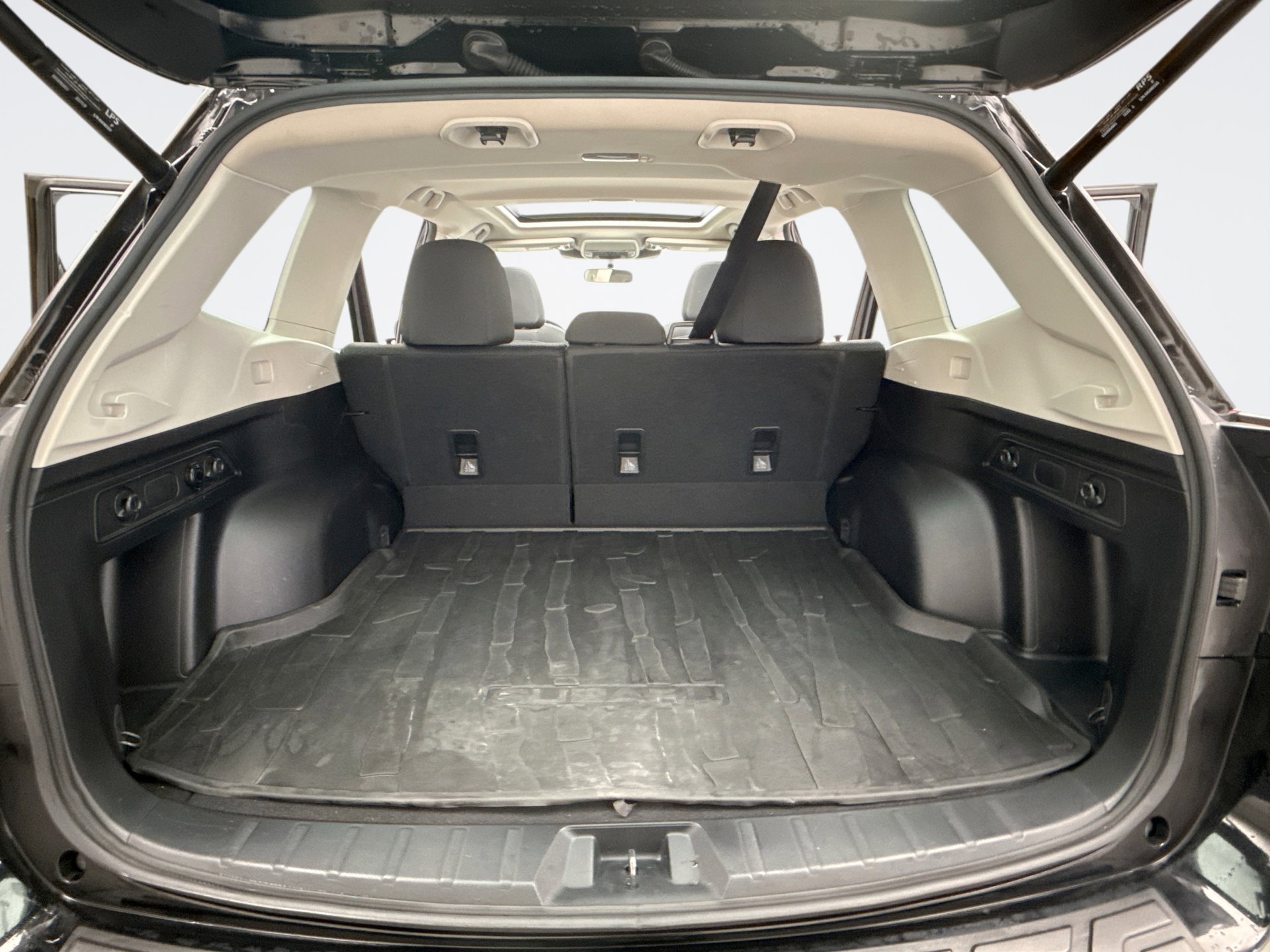 Used 2023 Subaru Forester Premium image 21