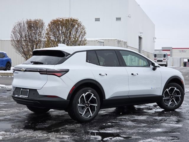 New 2026 Chevrolet Equinox EV LT image 20