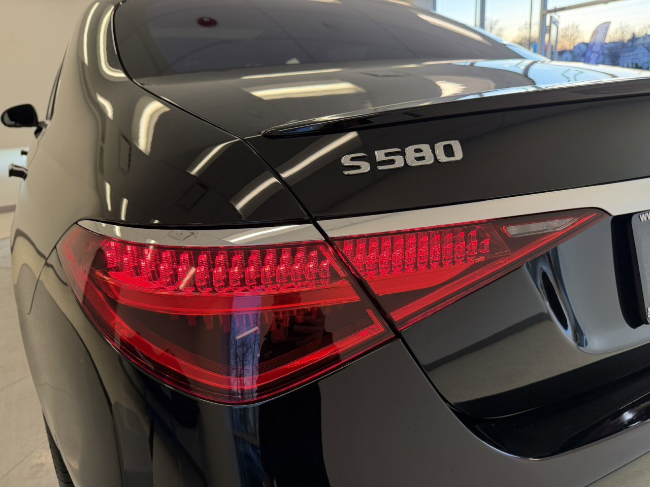 Used 2022 Mercedes-Benz S 580 4MATIC Sedan image 50