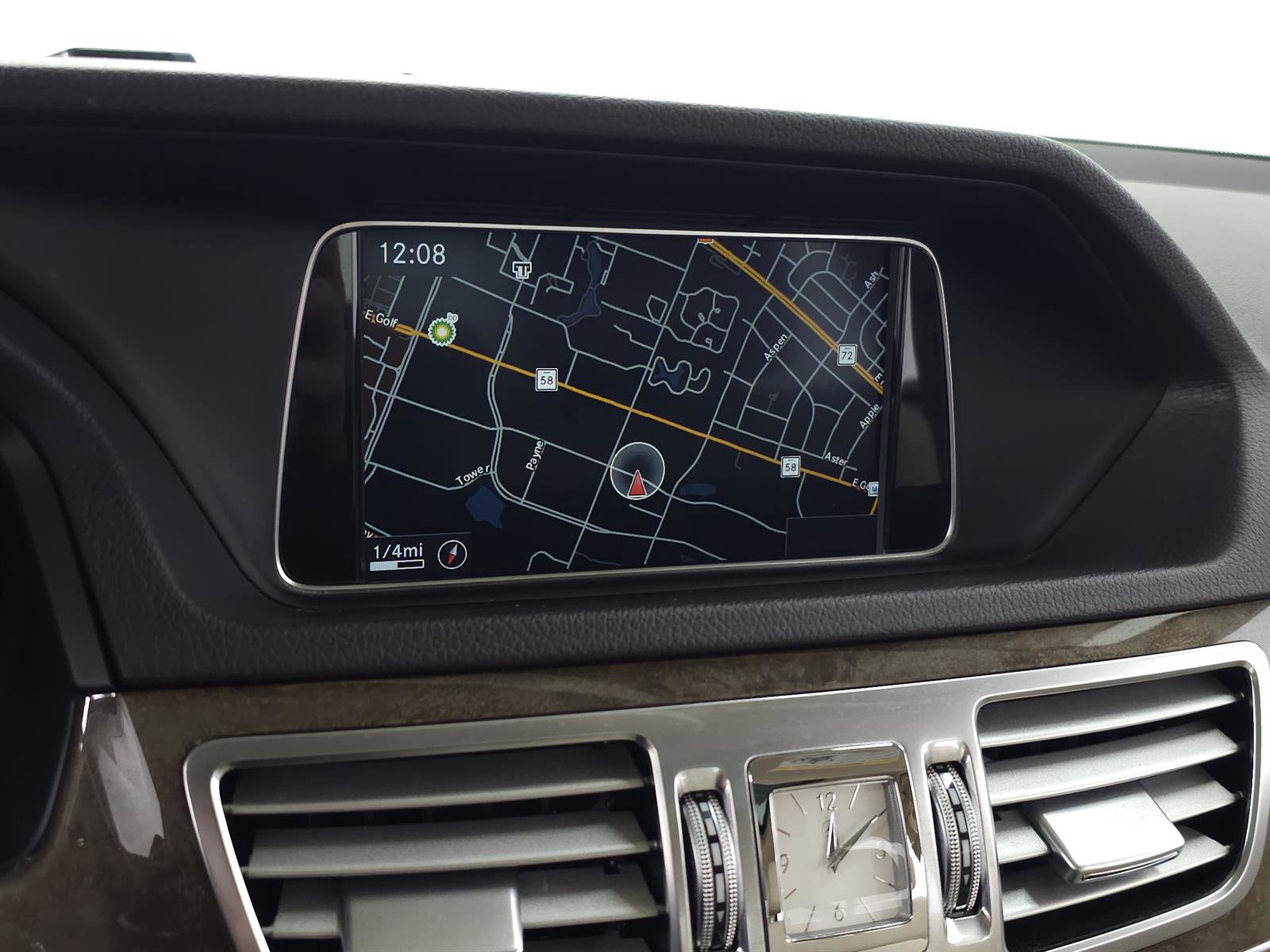 Used 2014 Mercedes-Benz E 350 Luxury image 21