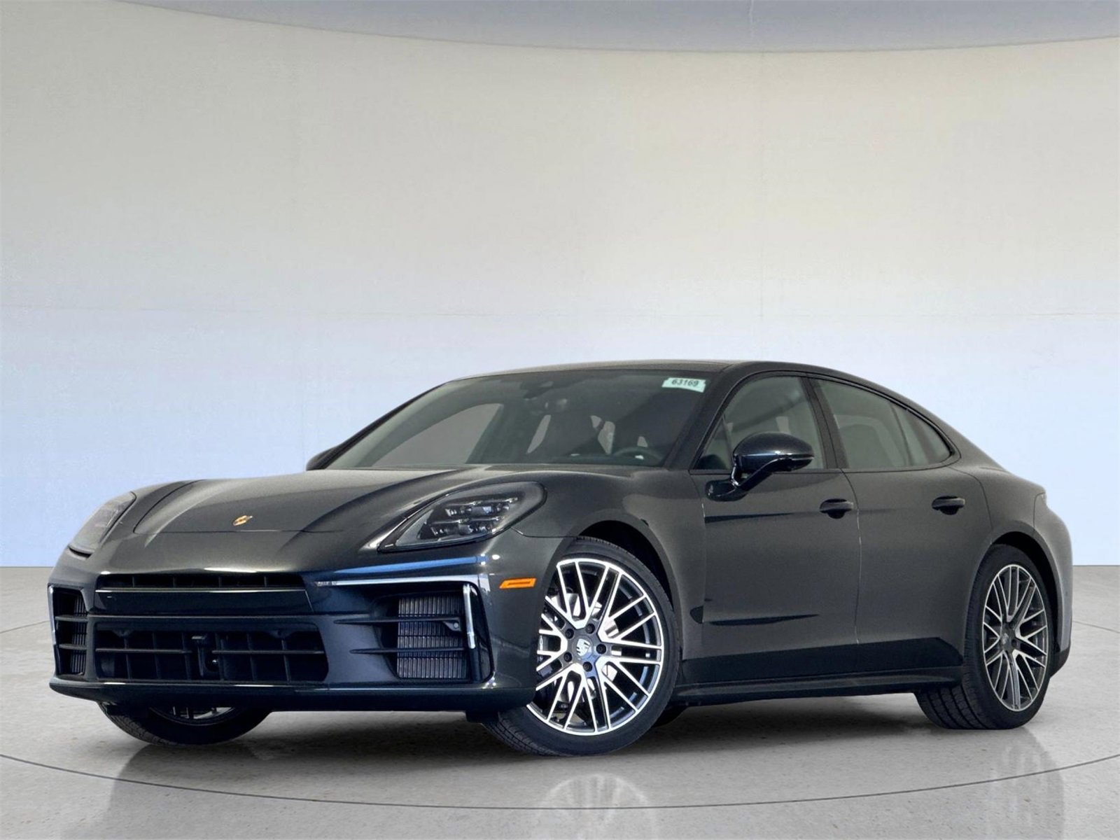 Used 2025 Porsche Panamera