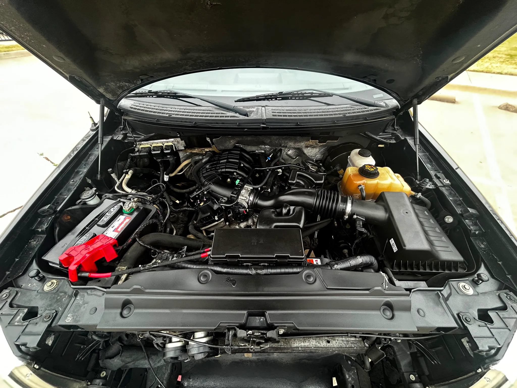 Used 2018 Honda CR-V LX image 8