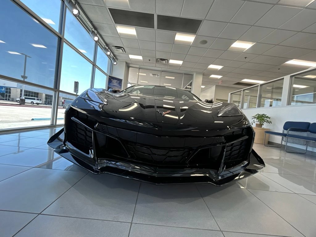 New 2027 Chevrolet Corvette Z06 RWD image 18