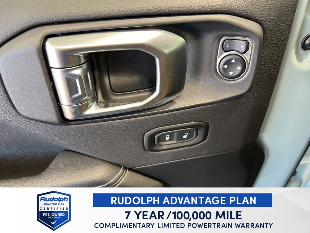 Used 2023 Jeep Wrangler Unlimited Sahara w/ Cold Weather Group image 38