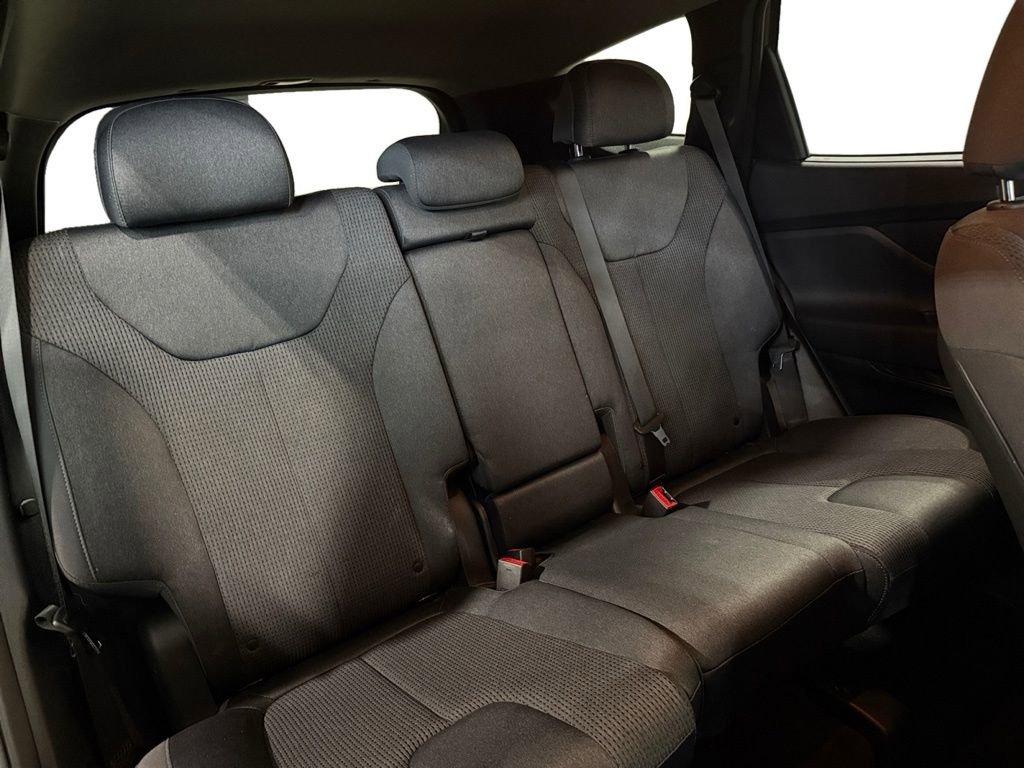 Used 2021 Hyundai Santa Fe SEL w/ Convenience Package AWD/4WD image 13