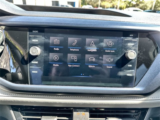 Used 2024 Volkswagen Taos SE image 20