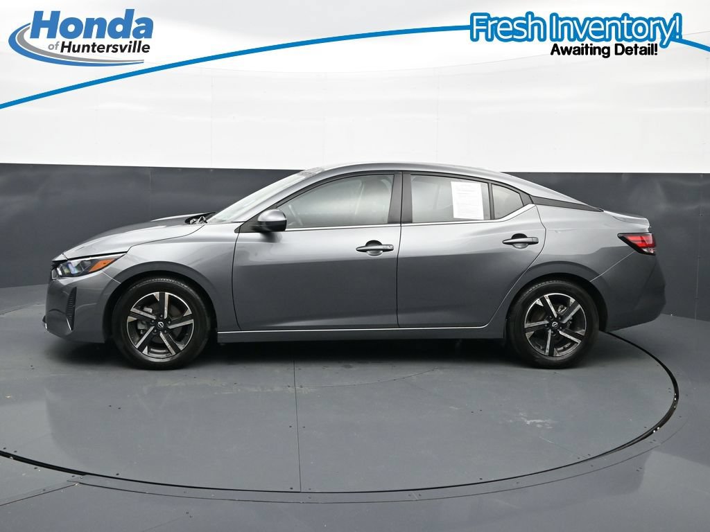 Used 2024 Nissan Sentra SV FWD image 6