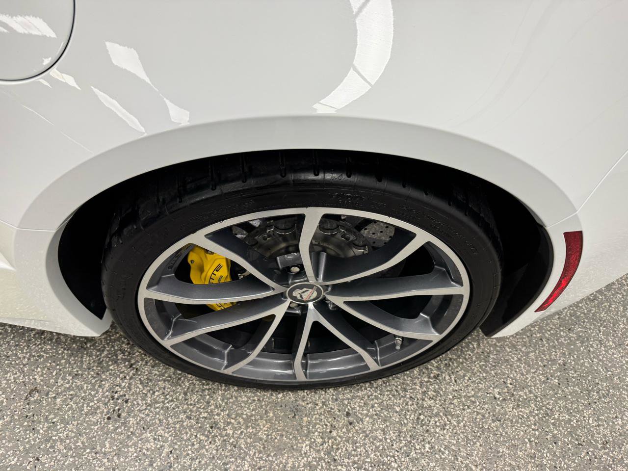 Used 2019 Chevrolet Corvette Grand Sport w/ Z07 Performance Package RWD image 21