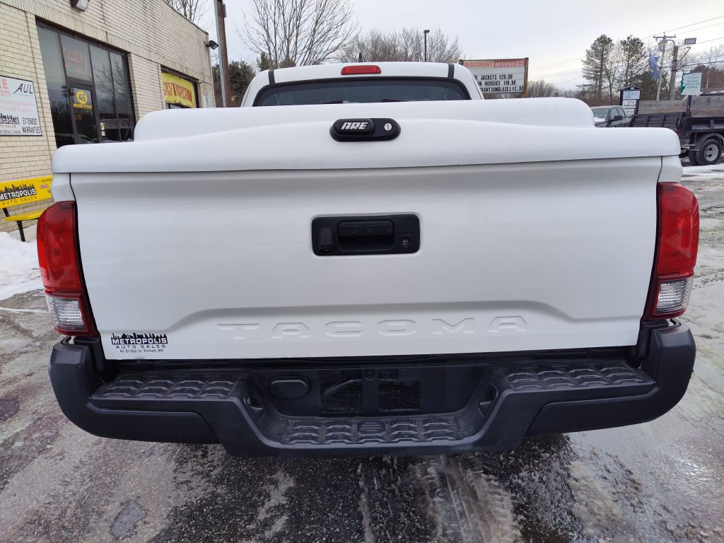 Used 2018 Toyota Tacoma SR RWD image 7