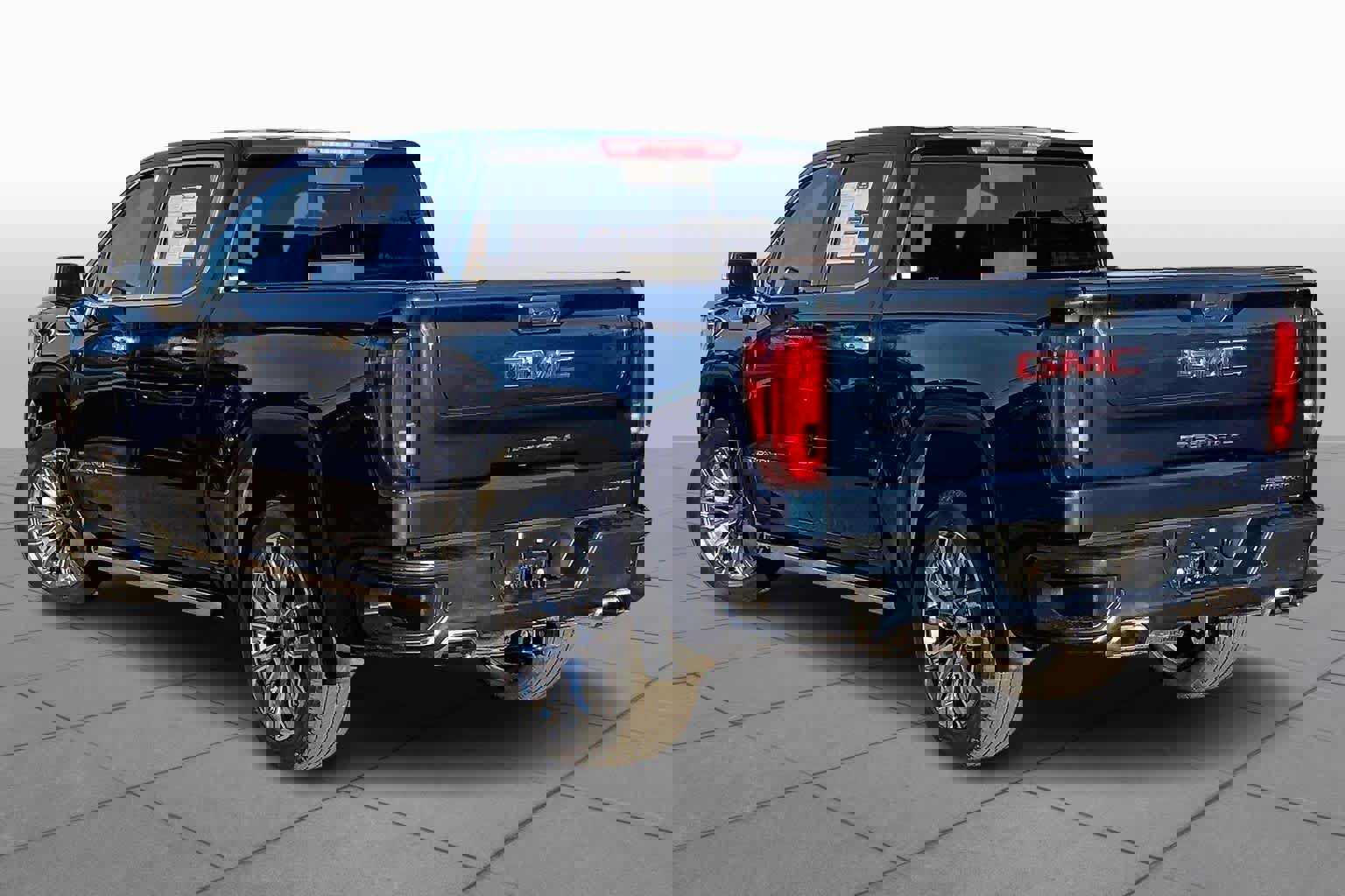 Used 2023 GMC Sierra 1500 Denali w/ Denali Reserve Package image 12