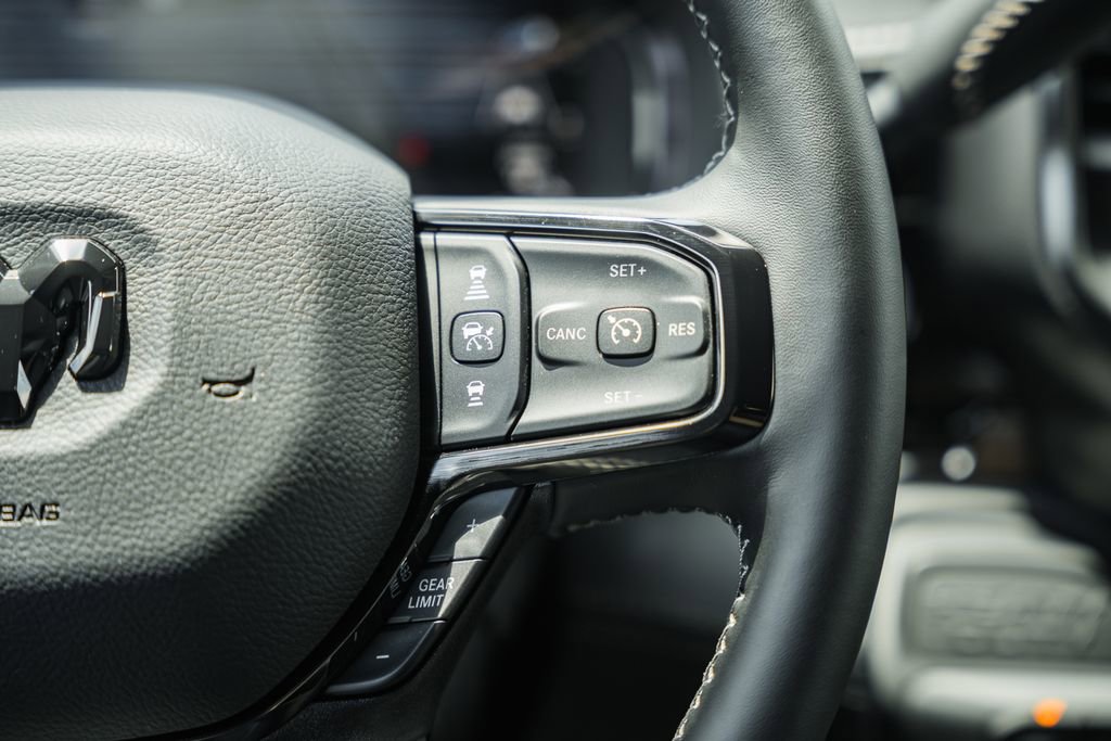 New 2026 RAM 2500 Limited AWD/4WD image 34