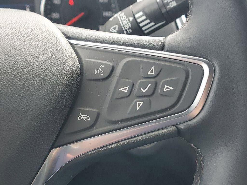 Used 2024 Chevrolet Equinox LT FWD image 9