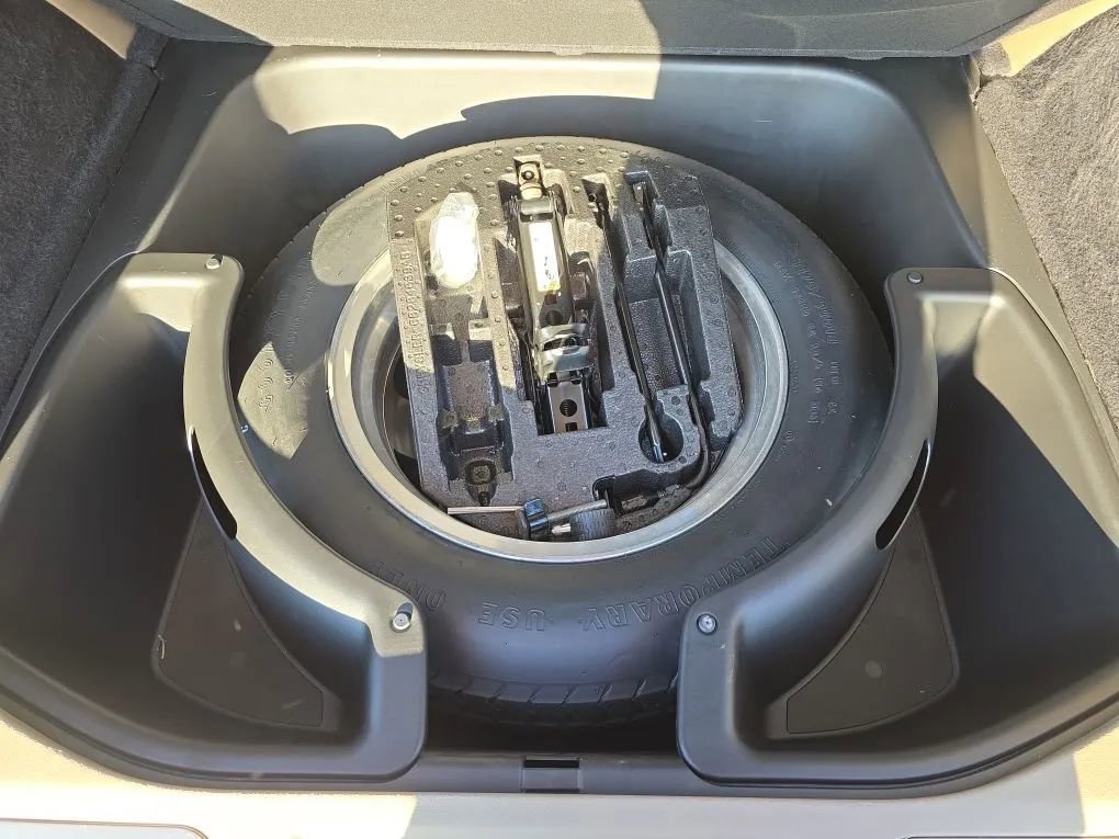 Used 2019 Jeep Grand Cherokee Limited w/ Luxury Group II image 56