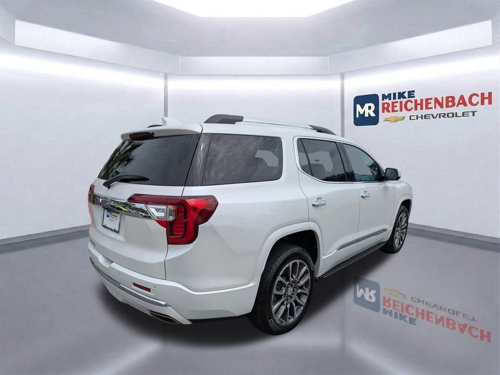 Used 2021 GMC Acadia Denali w/ Denali Technology Package image 4