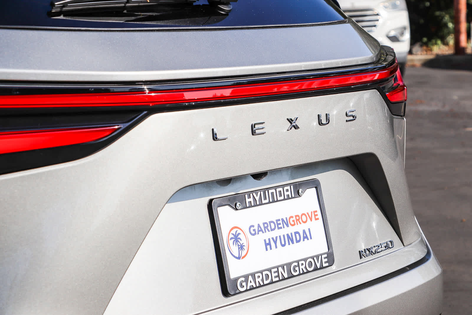 Used 2024 Lexus NX 250 FWD image 10