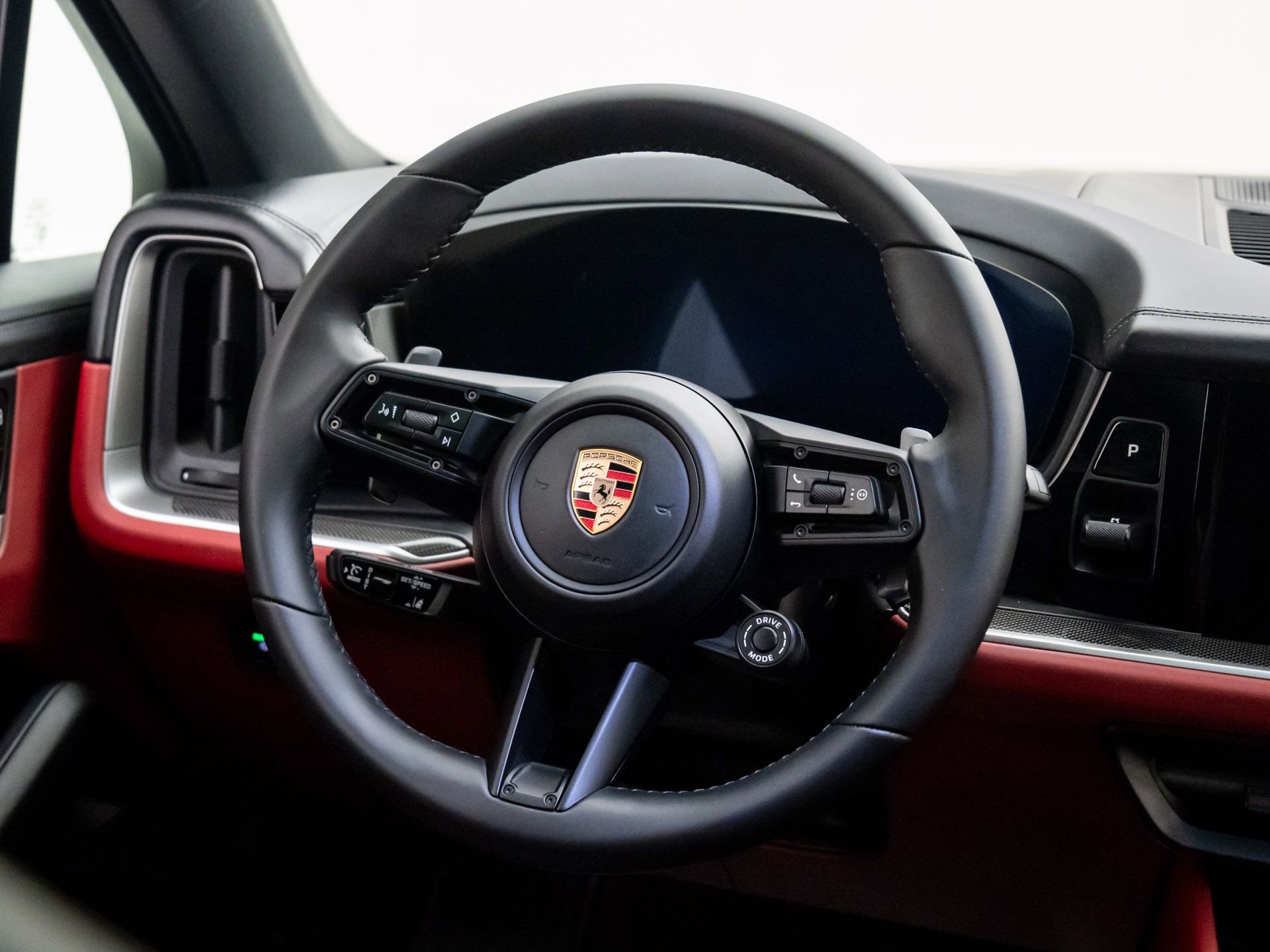 New 2026 Porsche Cayenne S image 12