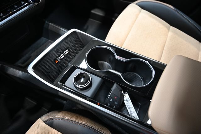 New 2026 Chevrolet Equinox ACTIV w/ Convenience Package III FWD image 3